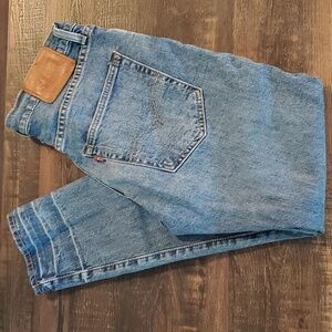 EUC Levis 512 Slim Taper Jeans 32x30